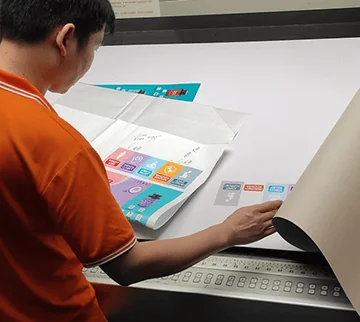 pop-display-quality-control-1