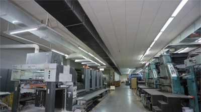 china cosmetic display rack factory